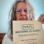 Mastering Academy | Carsten Felsmann mit Abschlusszertifikat